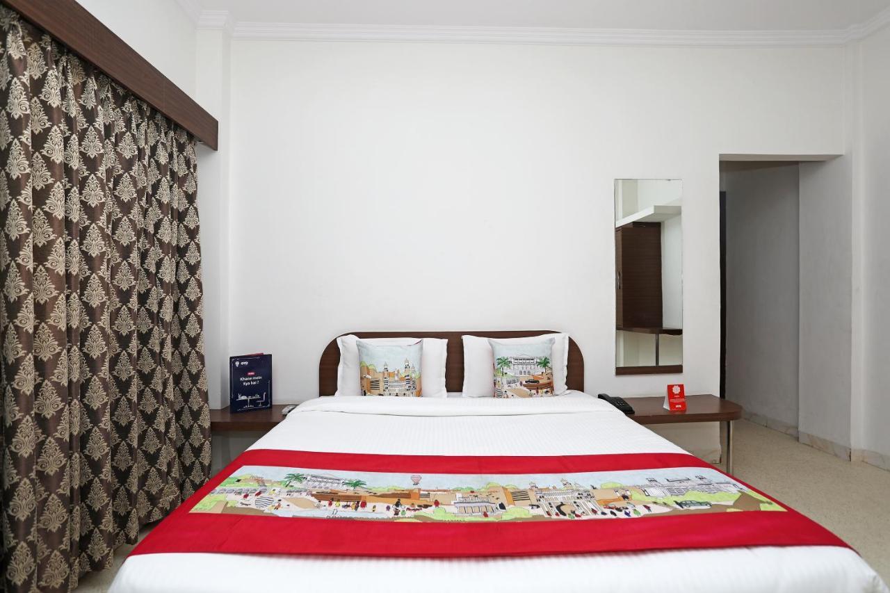 OYO 10671 Hotel Sai Prem Nashik Esterno foto