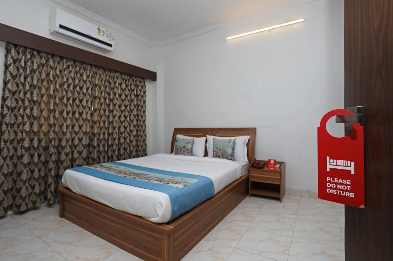 OYO 10671 Hotel Sai Prem Nashik Esterno foto