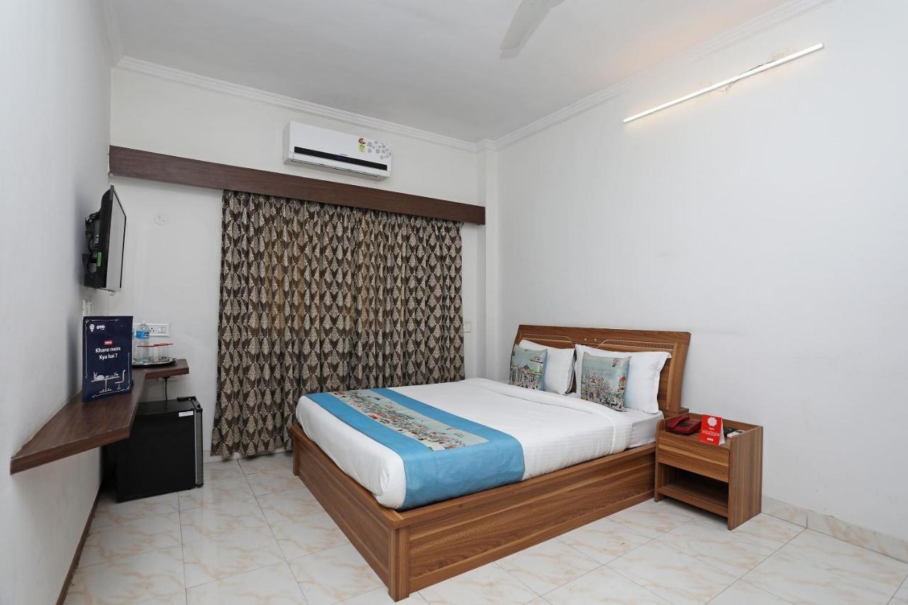 OYO 10671 Hotel Sai Prem Nashik Esterno foto